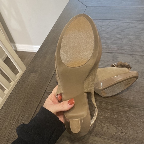 Karen Scott Women’s Bloom Tan Slingback Peep Toe Heel | size 10 - Picture 8 of 13